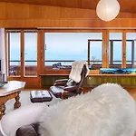 Thun Alps Scenic Views And Concierge By Swisshut Sigriswil
